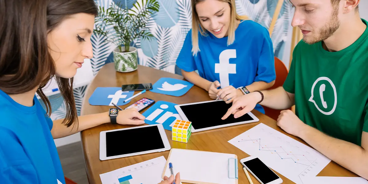 A team having discussion on market Airbnb on Facebook